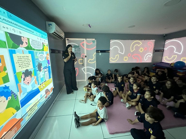 AULA ESCOLA LUZ 2 AULA ESCOLA LUZ 2
