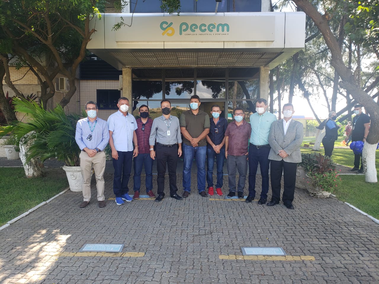 PRÓ-REITOR DA UFPB VISITA COMPLEXO INDUSTRIAL E PORTUÁRIO DO PECÉM Foto: Divulgação