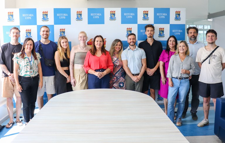 Seis estudantes alemães iniciam intercâmbio na UFPB pelo convênio com Universidade de Vechta Seis estudantes alemães iniciam intercâmbio na UFPB pelo convênio com Universidade de Vechta