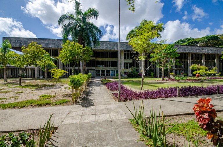 Biblioteca Central da UFPB Biblioteca Central da UFPB