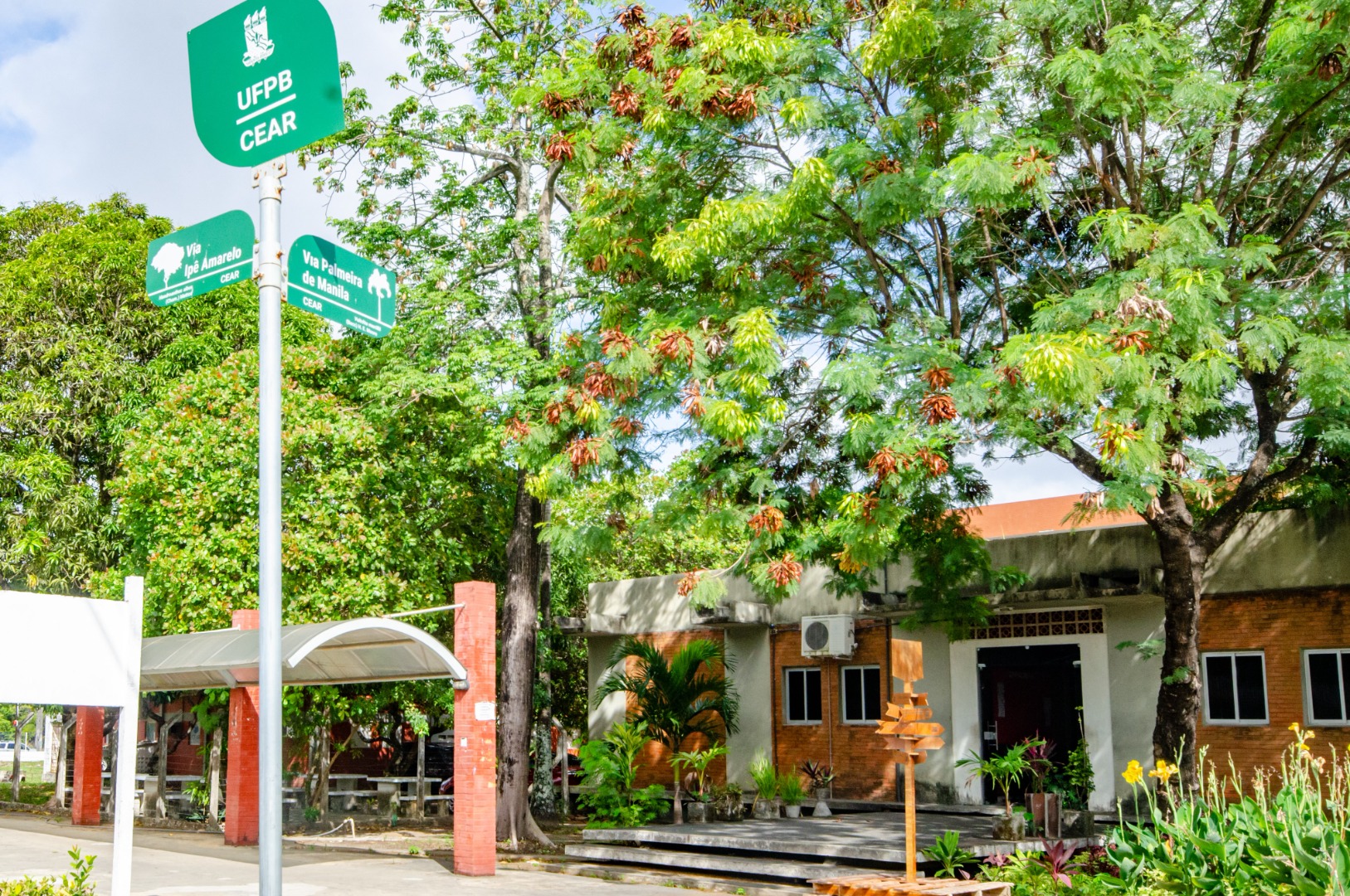 CEAR abre Chamada Pública Interna para Remoção de Professor Foto: Angélica Gouveia