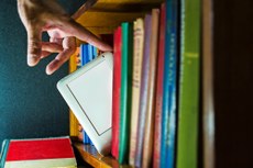 Livros eletrônicos submetidos para seleção devem ser inéditos. Crédito: Neilpatel/Reprodução