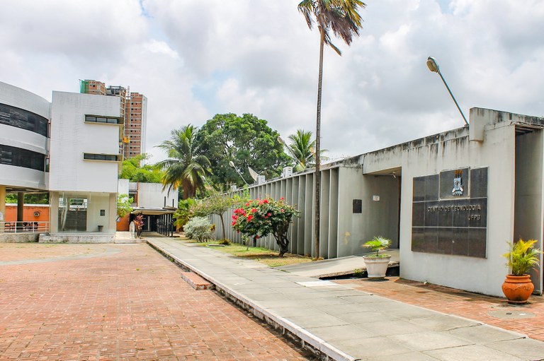INSCRIÇÕES ABERTAS PARA 47 VAGAS NO PROGRAMA DE PÓS-GRADUAÇÃO EM ENGENHARIA MECÂNICA DA UFPB INSCRIÇÕES ABERTAS PARA 47 VAGAS NO PROGRAMA DE PÓS-GRADUAÇÃO EM ENGENHARIA MECÂNICA DA UFPB