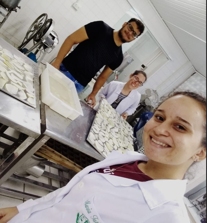 PESQUISADORES DA UFPB DESENVOLVEM ALIMENTO ENTERAL MAIS NUTRITIVO À BASE DE FARINHA DE INHAME PESQUISADORES DA UFPB DESENVOLVEM ALIMENTO ENTERAL MAIS NUTRITIVO À BASE DE FARINHA DE INHAME
