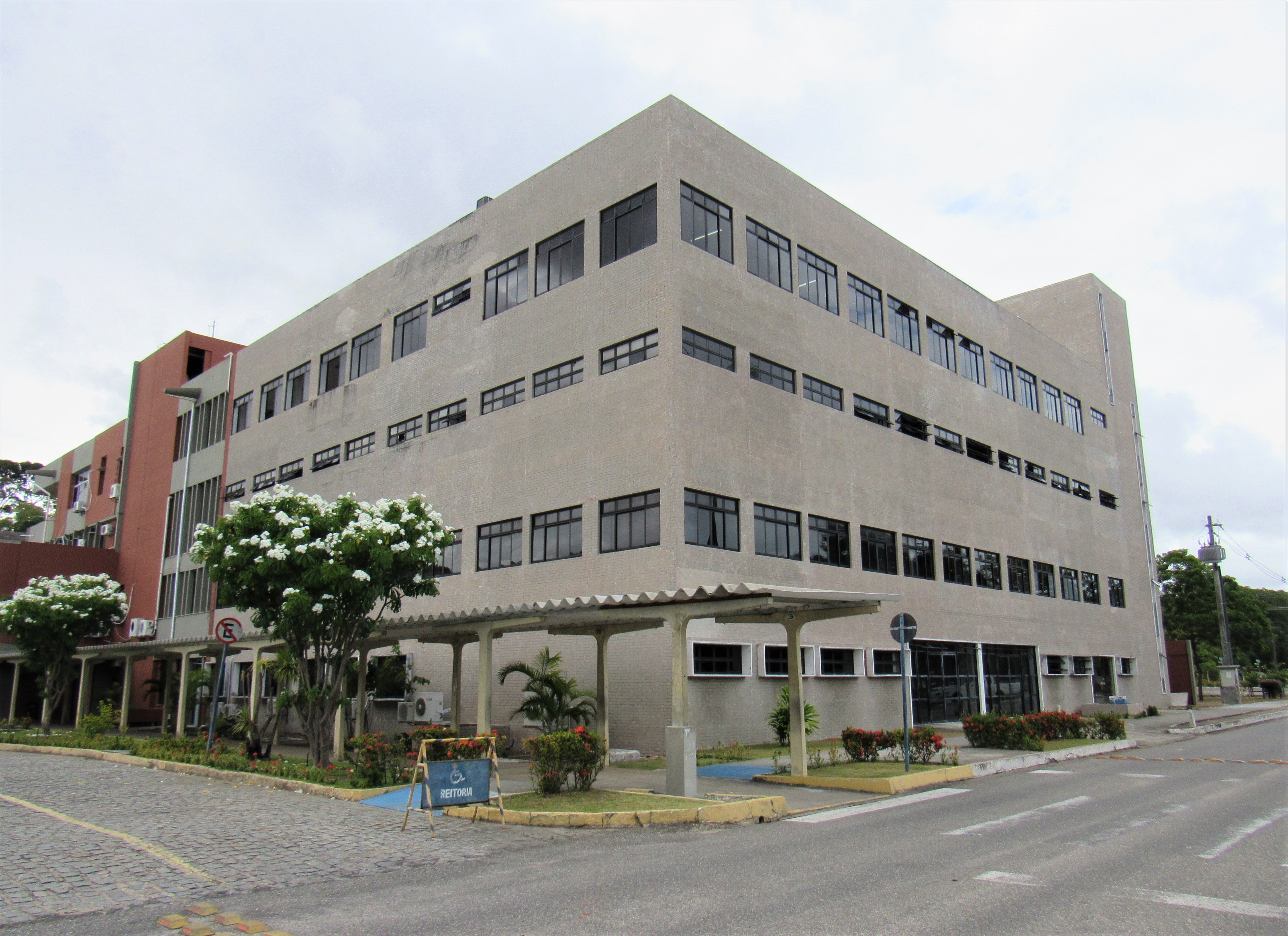 PRAPE DISPONIBILIZA NÚMERO DE WHATSAPP PARA ALUNOS DA UFPB Foto: Aline Lins