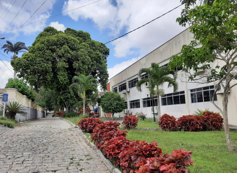 REFLEXÕES E DESAFIOS SOBRE VIOLÊNCIAS NOS ESPAÇOS UNIVERSITÁRIOS DO INTERIOR SÃO TEMAS DE EVENTO NOS CAMPI II E III DA UFPB REFLEXÕES E DESAFIOS SOBRE VIOLÊNCIAS NOS ESPAÇOS UNIVERSITÁRIOS DO INTERIOR SÃO TEMAS DE EVENTO NOS CAMPI II E III DA UFPB