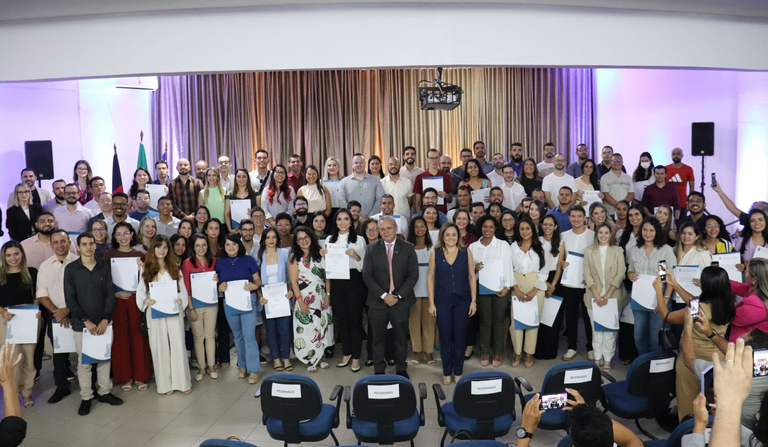 REITOR DA UFPB EMPOSSA 95 NOVOS SERVIDORES TÉCNICO-ADMINISTRATIVOS E ANUNCIA NOVO CONCURSO PARA TAES REITOR DA UFPB EMPOSSA 95 NOVOS SERVIDORES TÉCNICO-ADMINISTRATIVOS E ANUNCIA NOVO CONCURSO PARA TAES