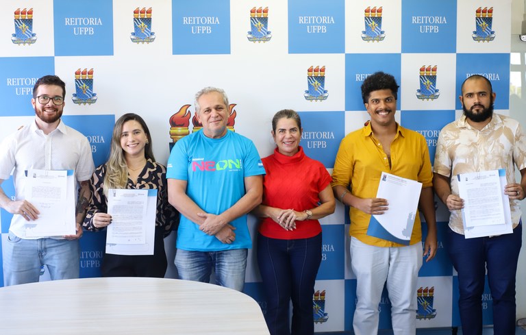 UFPB DÁ POSSE A DOIS NOVOS PROFESSORES EFETIVOS E RECEPCIONA DOIS NOVOS PROFESSORES SUBSTITUTOS UFPB DÁ POSSE A DOIS NOVOS PROFESSORES EFETIVOS E RECEPCIONA DOIS NOVOS PROFESSORES SUBSTITUTOS