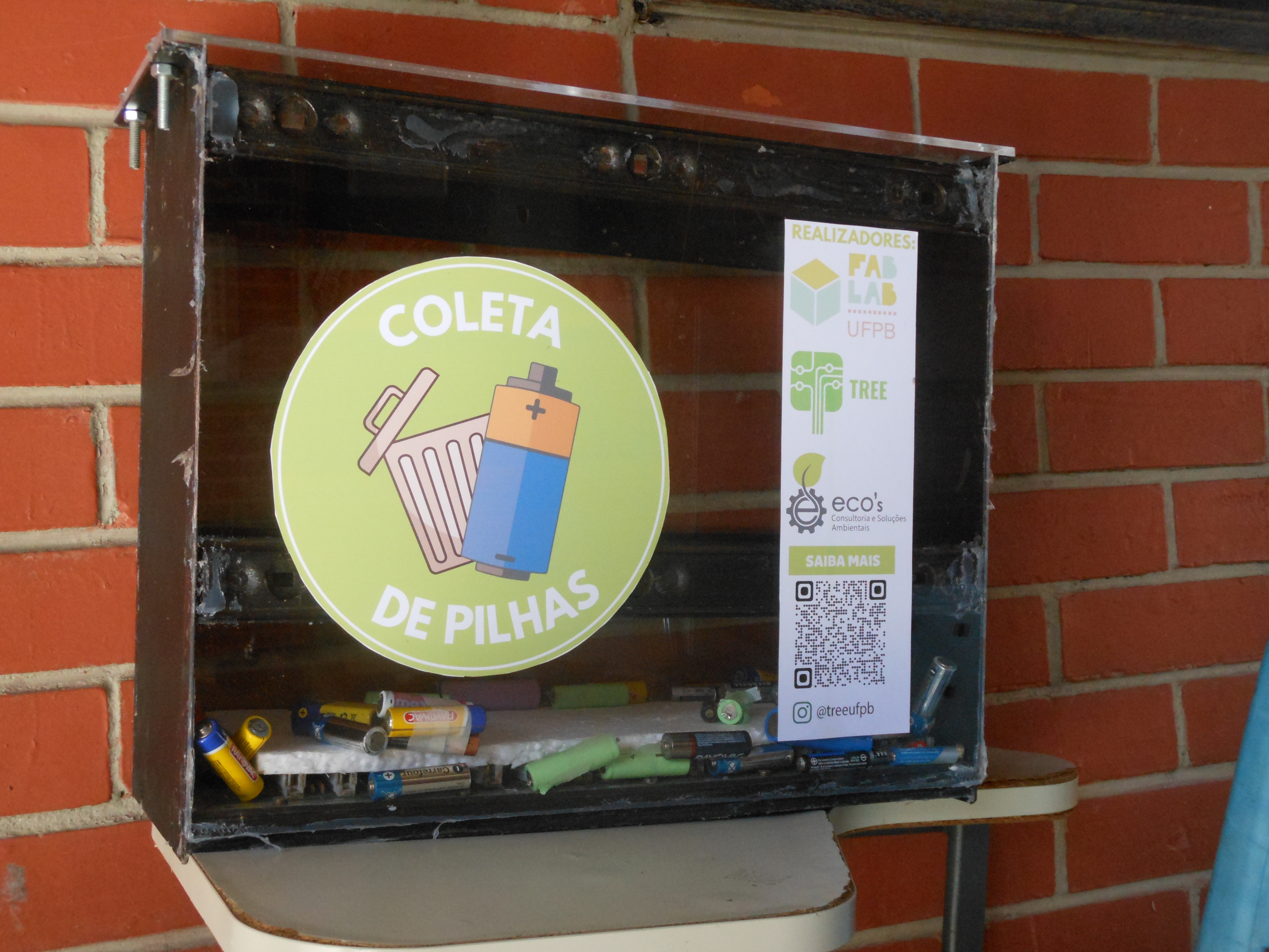 UFPB DISPONIBILIZA DOIS COLETORES PARA DESCARTE ADEQUADO DE PILHAS USADAS