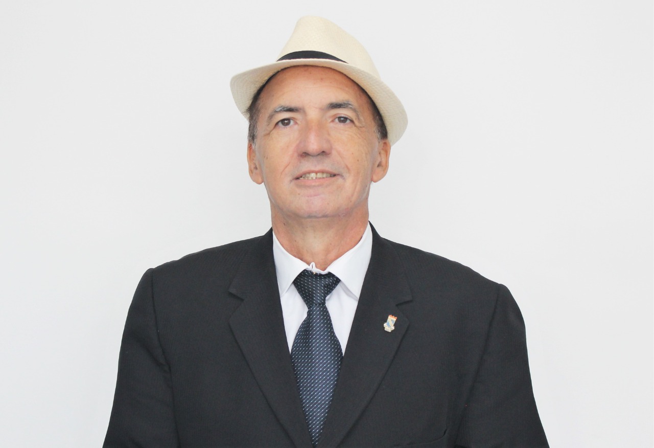 UFPB lamenta com profunda tristeza o falecimento do Prof. Rogério Moreira de Almeida Foto: Angélica Gouveia