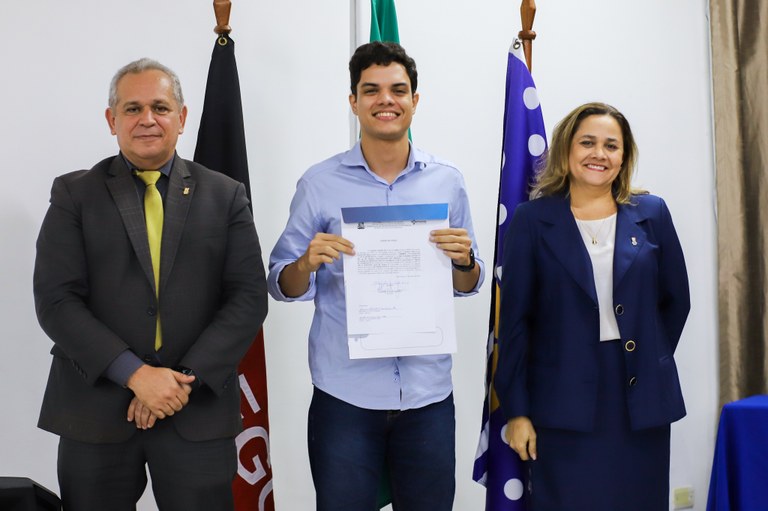UFPB PUBLICA NOMEAÇÕES DE 100 NOVOS SERVIDORES PARA O CARGO DE ASSISTENTE EM ADMINISTRAÇÃO UFPB PUBLICA NOMEAÇÕES DE 100 NOVOS SERVIDORES PARA O CARGO DE ASSISTENTE EM ADMINISTRAÇÃO