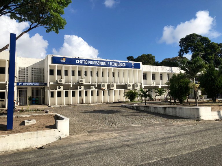 UFPB SELECIONA DOCENTES DE ENFERMAGEM PARA ATUAR COMO CONTEUDISTAS DOS CURSOS DO PÓS-TEC DE ESPECIALIZAÇÃO TÉCNICA EM ENFERMAGEM UFPB SELECIONA DOCENTES DE ENFERMAGEM PARA ATUAR COMO CONTEUDISTAS DOS CURSOS DO PÓS-TEC DE ESPECIALIZAÇÃO TÉCNICA EM ENFERMAGEM